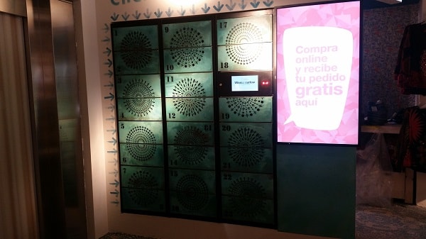 Foto de la consigna de Desigual en Barcelona 3