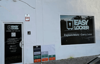 Fachada Easy Locker Córdoba consignas inteligentes custodia de equipaje